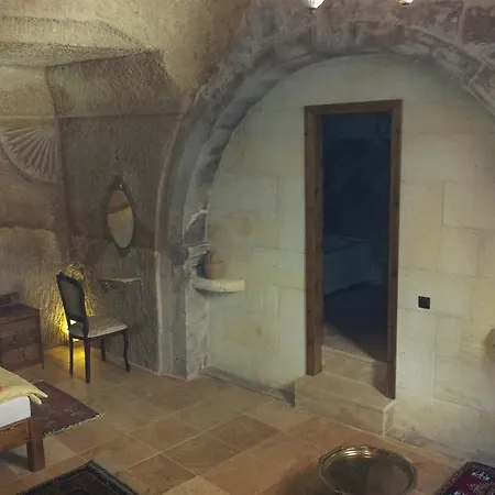 Has Guest house