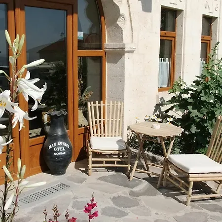 Has Guest house